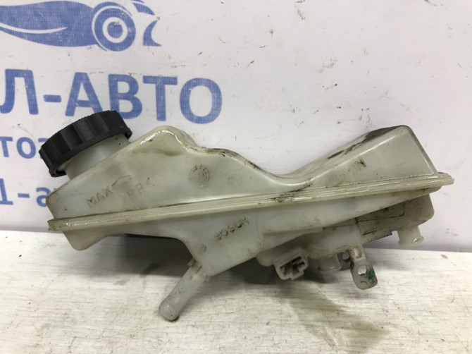 Бачок главного тормозного цилиндра Toyota Avensis 2003-2009 4722005050 (Арт. 42592) Киев - изображение 4