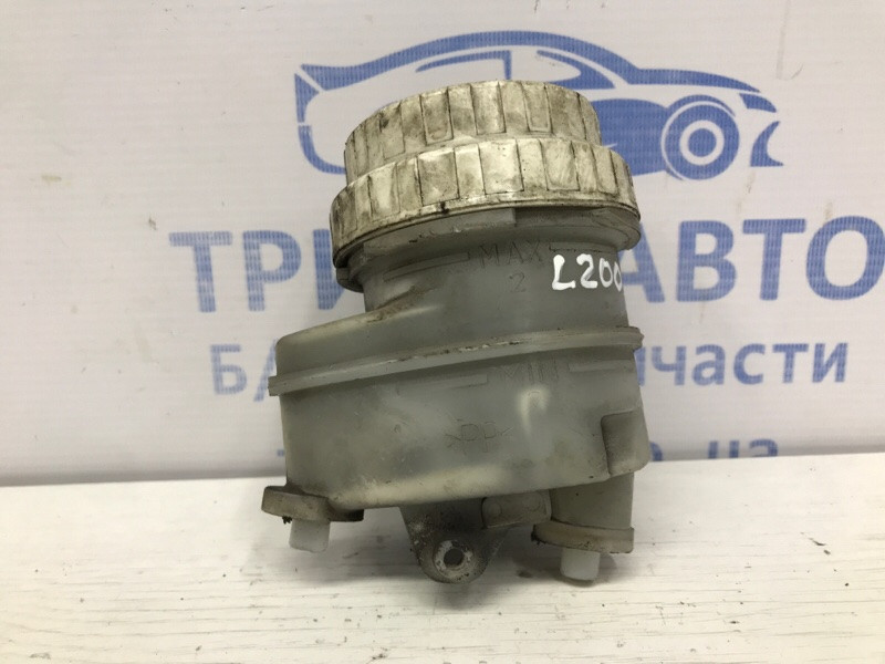 Бачок главного тормозного цилиндра Mitsubishi L200 KB 2.5 ДИЗЕЛЬ 4D56U 2006 (б/у) Київ - зображення 2