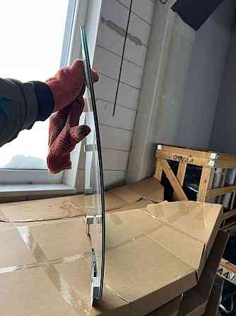 Скло двері передньої (подвійне)LH / RH Tesla Model Y Київ