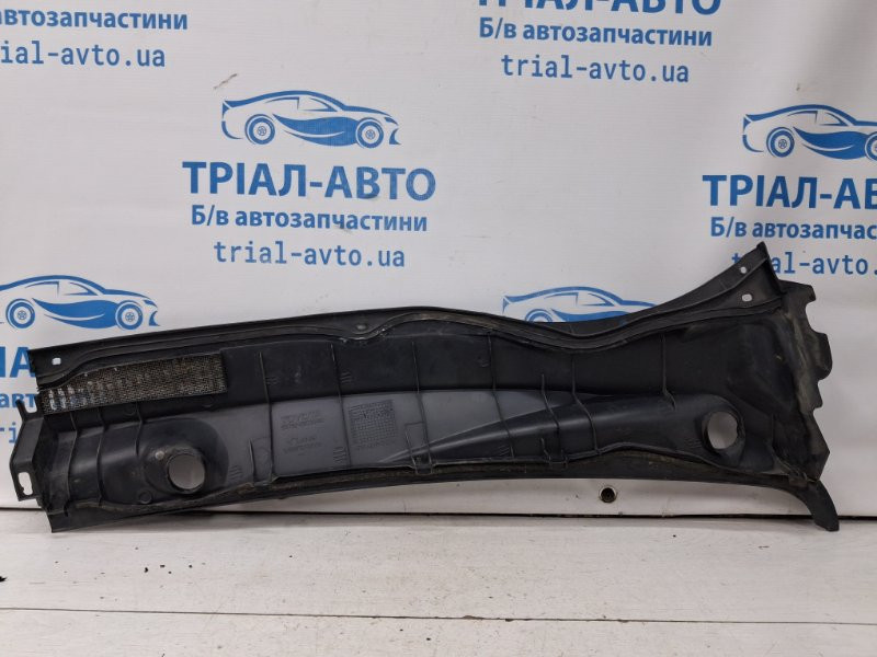 Дефлектор дворников Toyota Avensis T25 2.2 DIESEL 2ADFTV 2002 (б/у) Киев - изображение 2