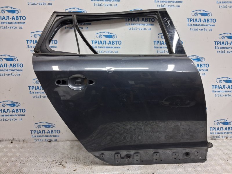 Дверь задняя правая Renault Megane 3 1.5 DIESEL K9K 2008 (б/у) Киев - изображение 1