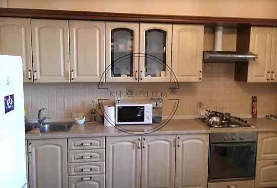 Оренда 3-к. квартира м. Деміївська. Код об'єкта:11200826 Київ