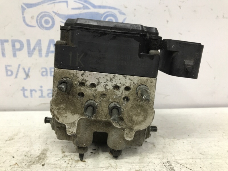 Блок abs Toyota Camry XV30 2.4 БЕНЗИН 2AZFE 2001 (б/у) Киев - изображение 1