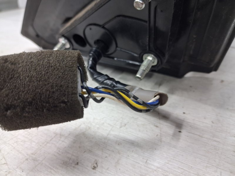 Зеркало левое Mitsubishi L200 KB 2.5 DIESEL 4D56 2006 (б/у) Київ - зображення 8