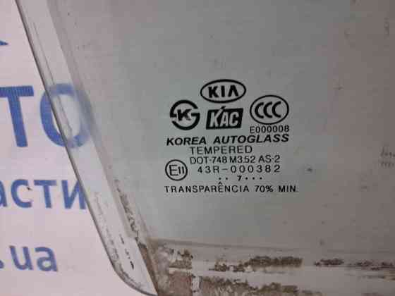 Стекло двери переднее правое Kia Sorento BL 2.5 DIESEL D4CB 2002 (б/у) Киев