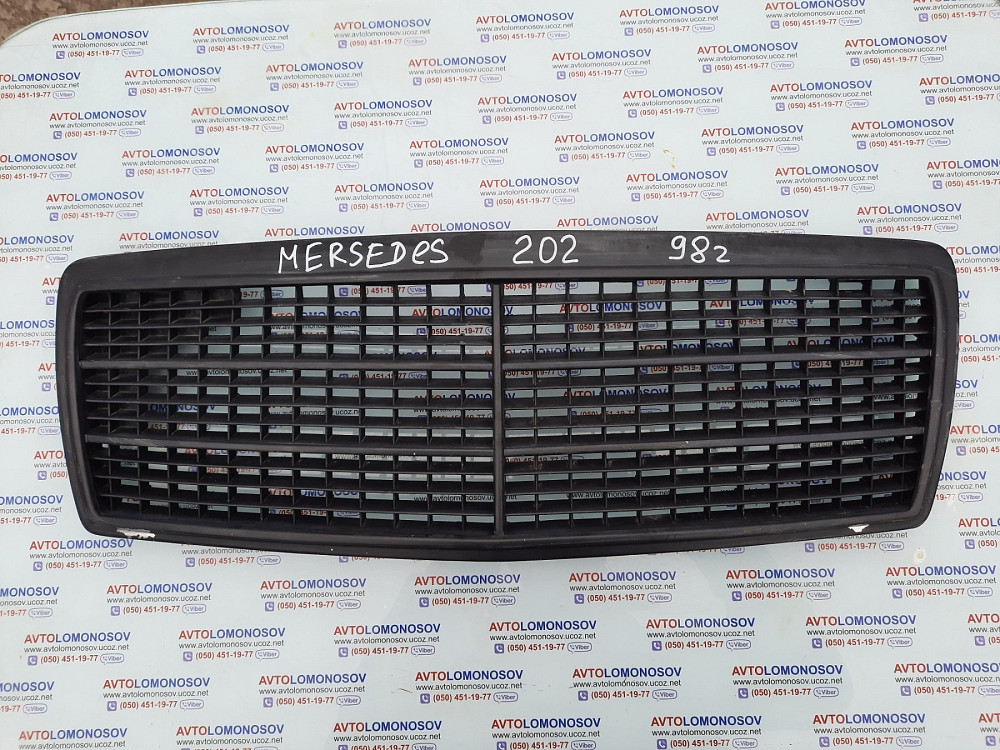 Решетка Радиатора Mercedes Benz C W202 Дніпро - зображення 1