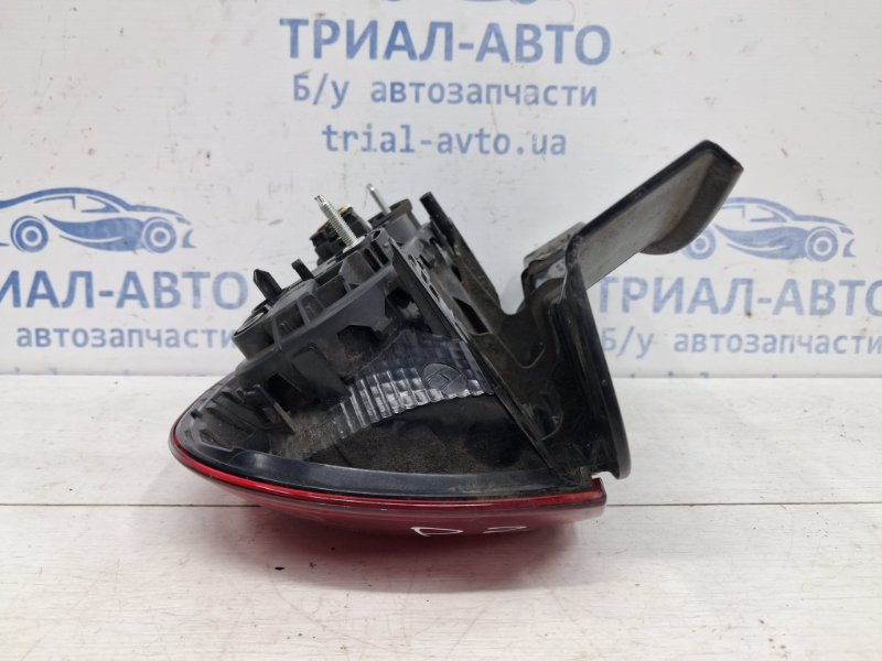 Фонарь задний внешний левый Dacia Duster HS 1.5 DIESEL K9K 2010 (б/у) Київ - зображення 7