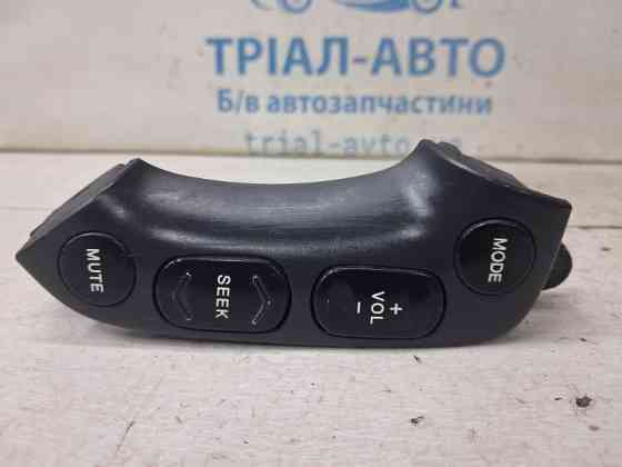 Кнопки руля Hyundai Santa fe 2005-2012 56995-2B000-WK (Арт. 85317) Киев