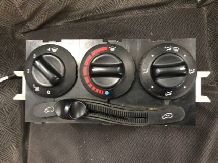 Бу блок управления печкой Mercedes Benz W168 1688300385, A1688300385 Кропивницкий - изображение 2