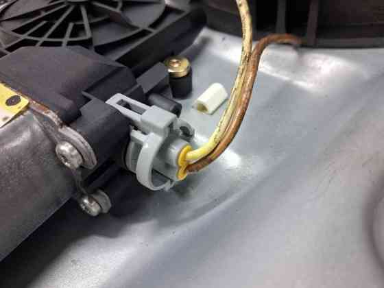 Стеклоподъемник задний правый Hyundai Sonata 2004-2010  (Арт. 66851) Київ