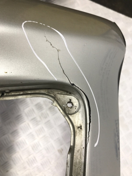 Бампер передний Toyota Avensis T25 1.8 БЕНЗИН 1ZZFE 2002 (б/у) Київ - зображення 7