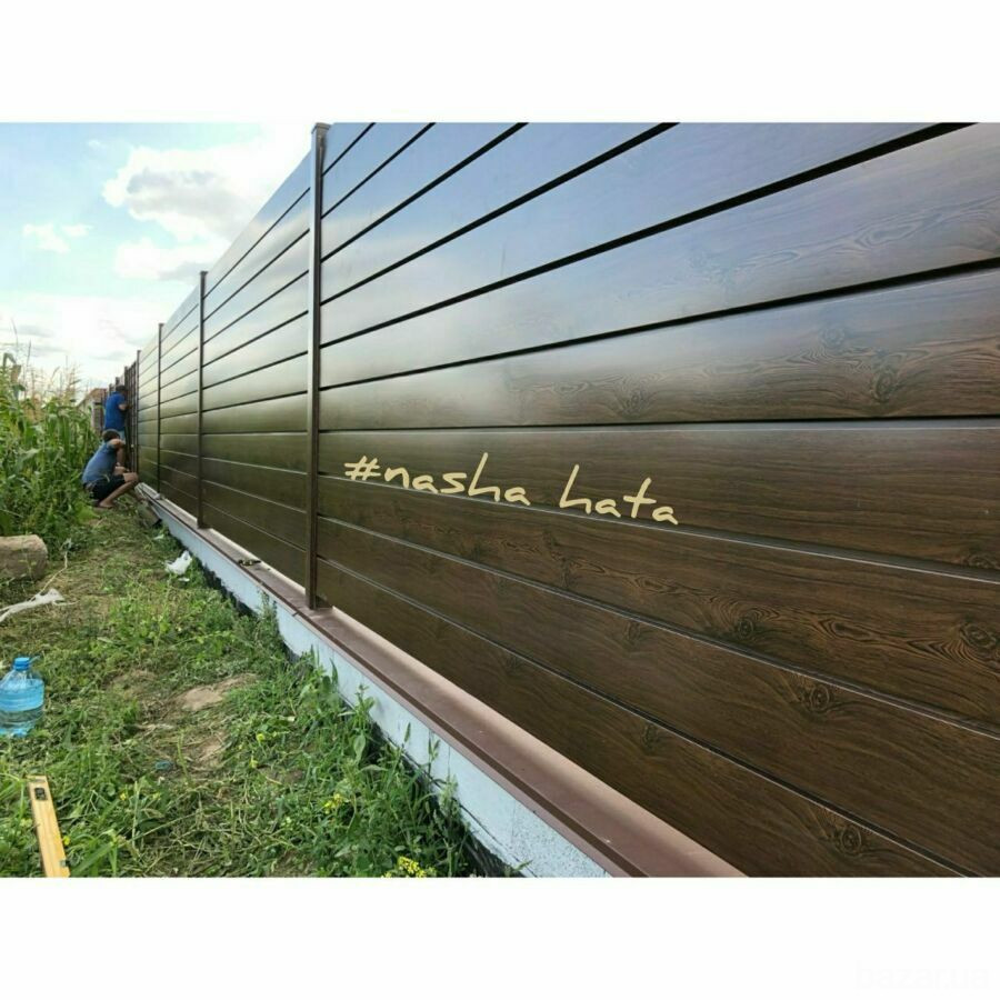 Гарний паркан з металосайдингу, ціна. Огородження котеджу монтаж Київська область Українка Украинка - изображение 3