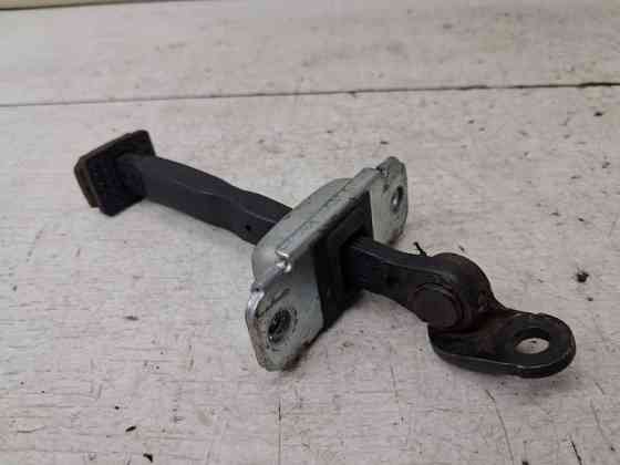 Ограничитель двери передний правый Hyundai Tucson 2004-2009 793902E000 (Арт. 86304) Киев