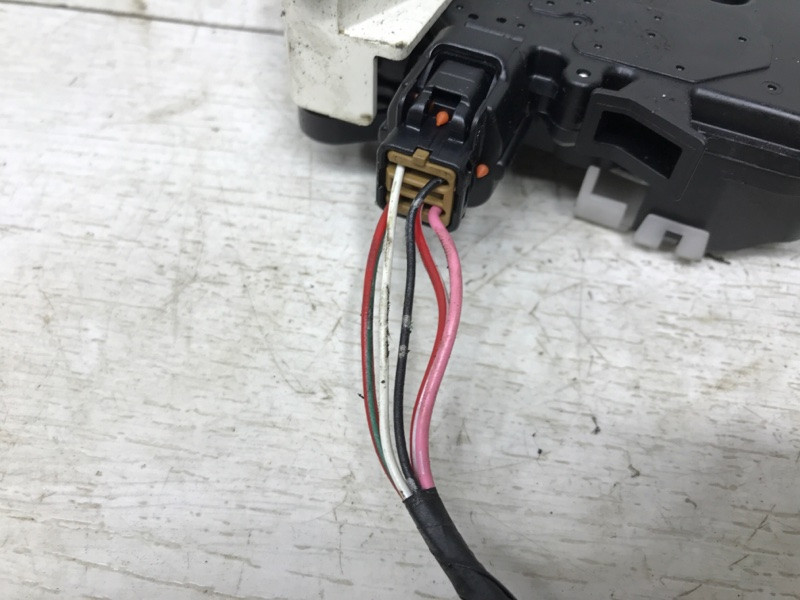 Замок двери передний правый Mitsubishi Outlander 2007-2012 5715A392 (Арт. 34064) Київ - зображення 5