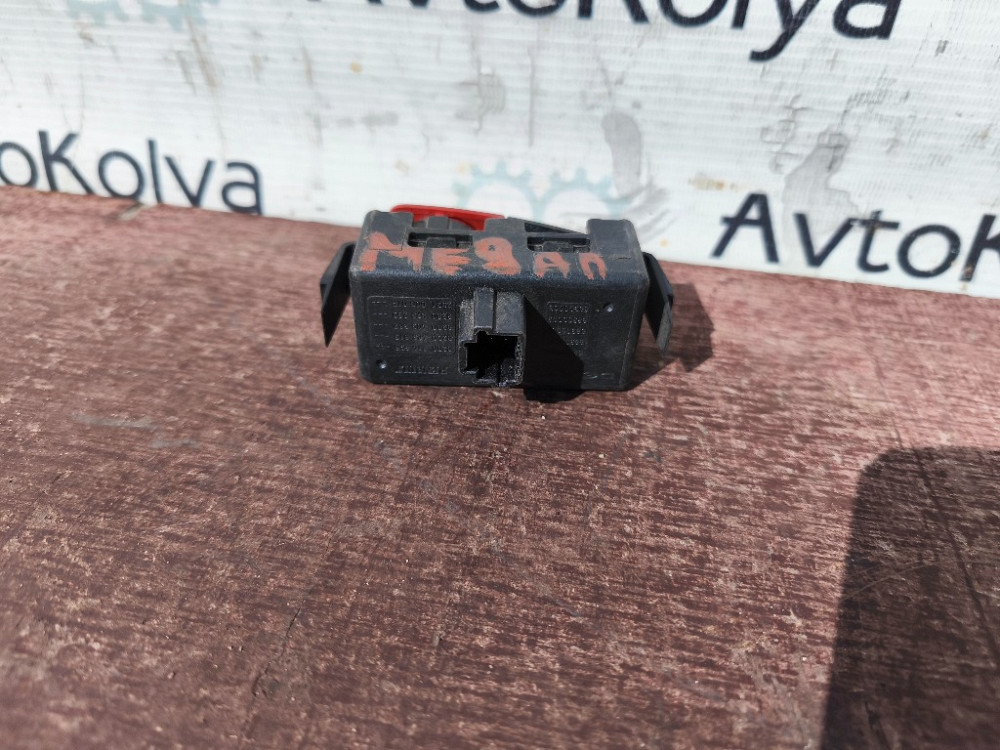 Кнопка аварийки Renault Megane III 2008-2015 (8200214896) Ковель - зображення 4