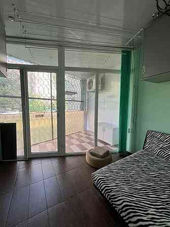 Трёшка в крыжановке 80м.кв. газ 2й этаж Одеса