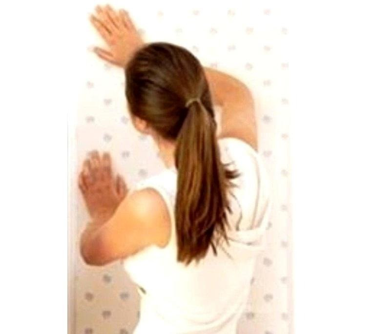 Поклейка обоев Шулявка Отрадный Борщаговка Київ - зображення 1