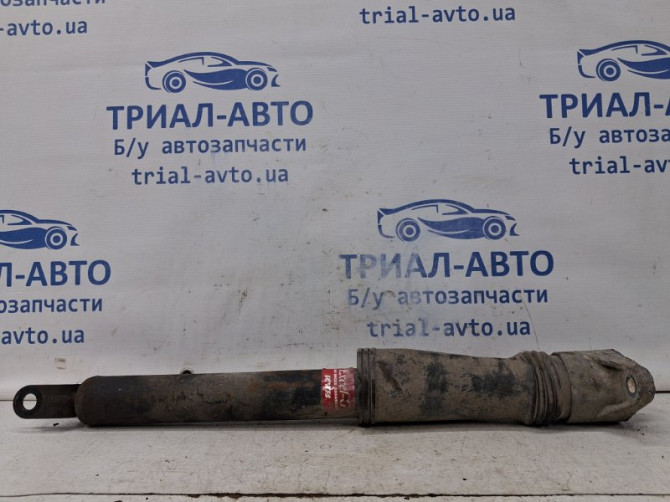 Амортизатор задний Hyundai I30 FD 1.6 DIESEL D4FB 2007 (б/у) Киев - изображение 1