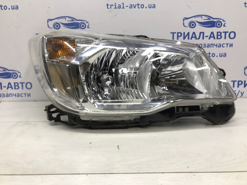 Фара правая галоген Subaru Forester SJ 2.0 DIESEL EE20Z 2012 (б/у) Киев - изображение 1