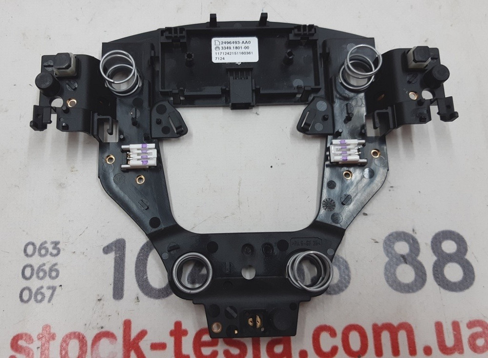 Кронштейн модуля управления подушки безопасности водителя Tesla model S REST 2496493-AA0 Київ - зображення 1