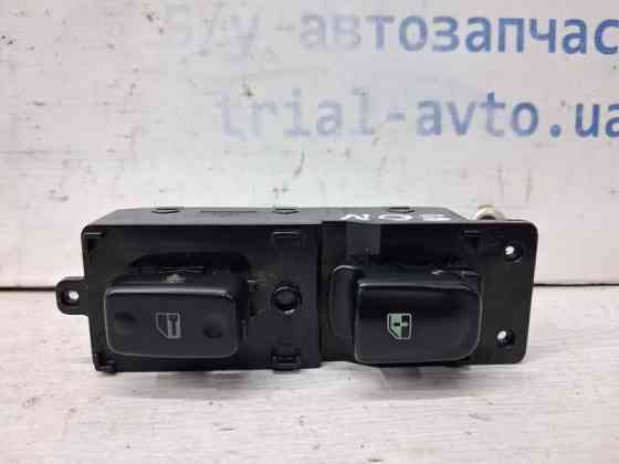 Кнопка стеклоподъемника Hyundai Sonata NF 2.4 БЕНЗИН G4KC 2004 перед. прав. (б/у) Київ