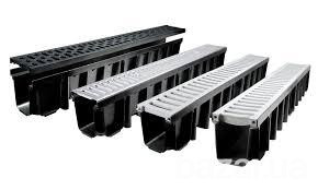 Лоток водоотводный Лайт ЛВ-9,5.11,5.9,5- пластиковыйс решёткой пластиковой Київ - зображення 1