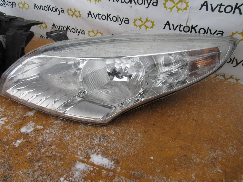 Фара левая Renault Megane III 2009-2012 (260607449R) Ковель - изображение 3
