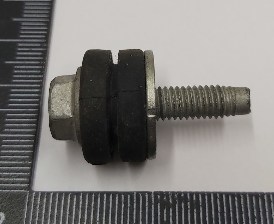 Подушка-демпферная крепления привода открытия замка в сборе с болтом Tesla model X 1034485-S0-C Киев - изображение 1