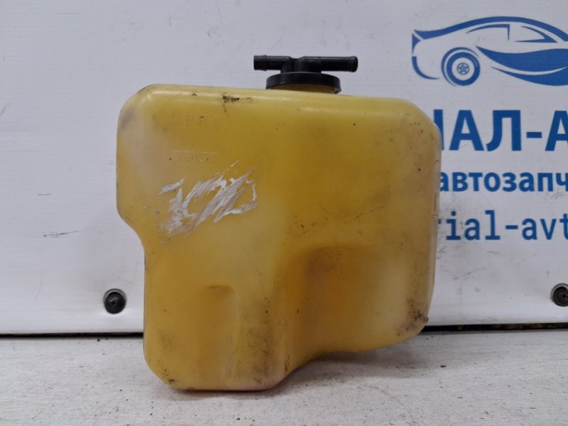 Бачок радиатора (расширительный) Toyota Camry XV30 3.0 БЕНЗИН 1MZFE 2001 (б/у) Киев - изображение 1