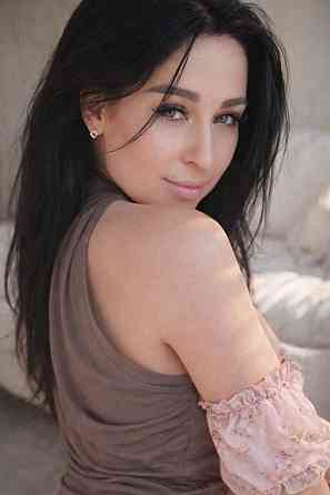 Розслабляючий масаж у Києві Дарниця Київ