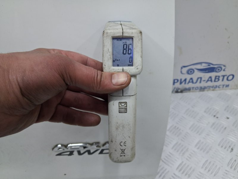 Дверь передняя правая Mitsubishi ASX GA 1.8 DIESEL 4N13 2010 (б/у) Киев - изображение 8