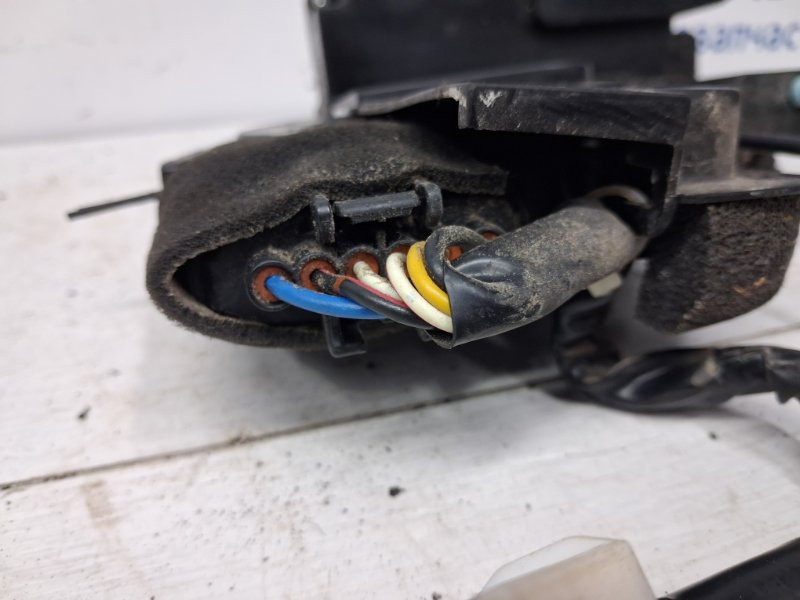 Замок двери задний правый Mazda CX 7 ER 2.3 БЕНЗИН 	L3VDT 2006 (б/у) Киев - изображение 3