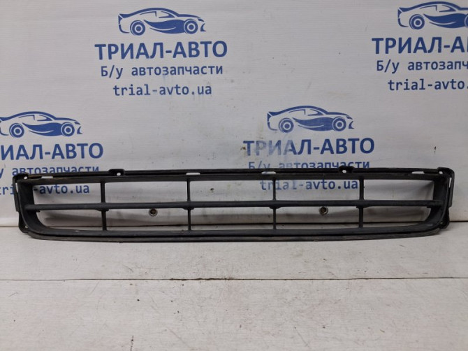 Решетка бампера центральная Suzuki SX4 1 2.0 БЕНЗИН J20A 2006 (б/у) Київ - зображення 1