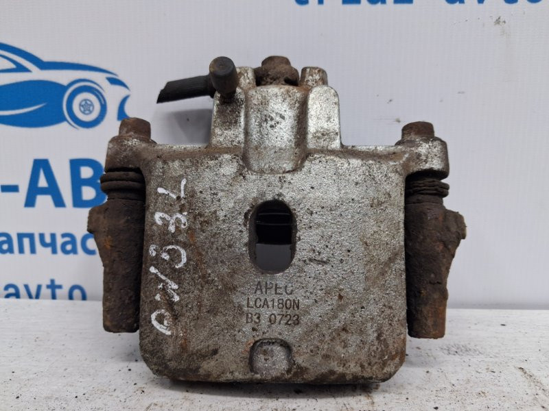 Суппорт задний левый Mitsubishi Pajero Wagon 3 3.2 ДИЗЕЛЬ 4M41 1999 (б/у) Киев - изображение 1