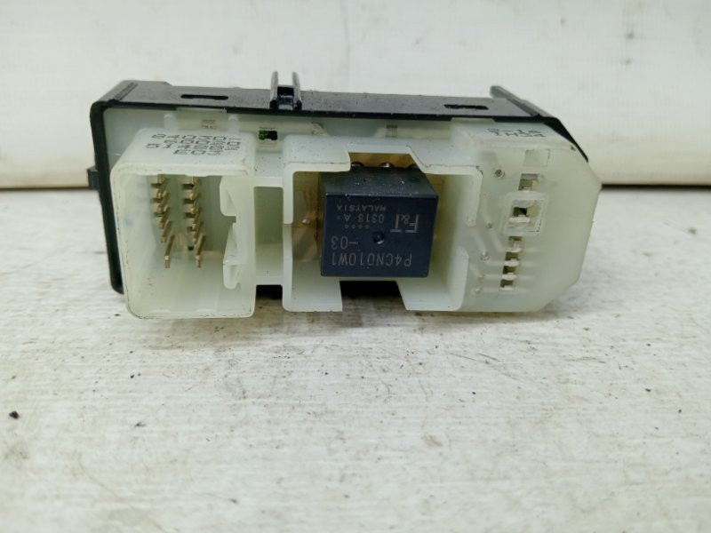 Кнопка стеклоподъемника Toyota Prado 2002-2009 8403060020 (Арт. 61380) Київ - зображення 3