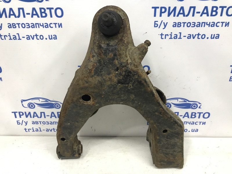 Рычаг передний нижний левый Toyota Land Cruiser J100 1998 (б/у) Київ - зображення 1