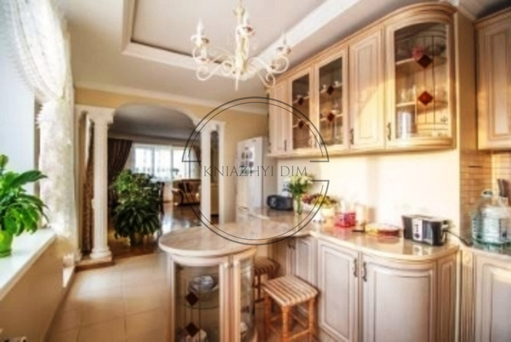 Оренда 3-кімнатної квартири вул. Срібнокільська 12, метро Осокорки. № 11159448 Киев - изображение 1