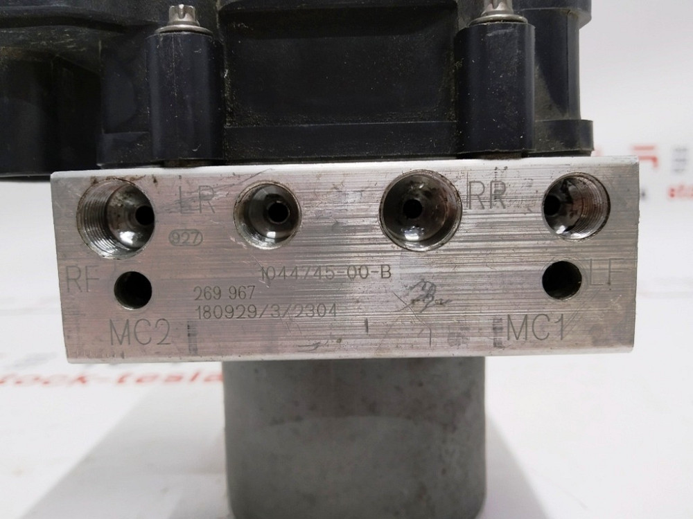 Модуль ABS RWD Tesla model 3 1044746-00-A Київ - зображення 4