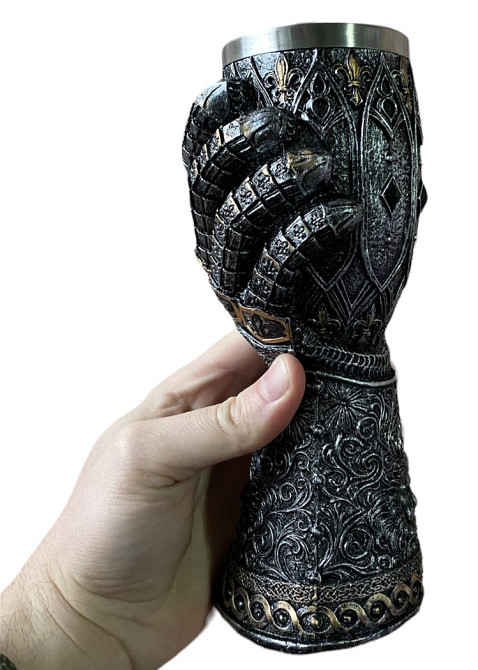 Бокал для вина 3D Рука со Львом Київ - зображення 5