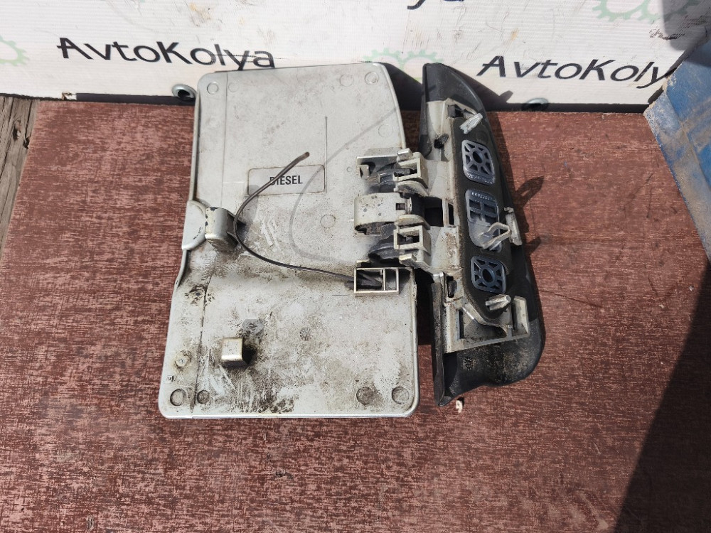 Лючок бензобака Renault Trafic II 2001-2013 (8200030800) Ковель - изображение 2