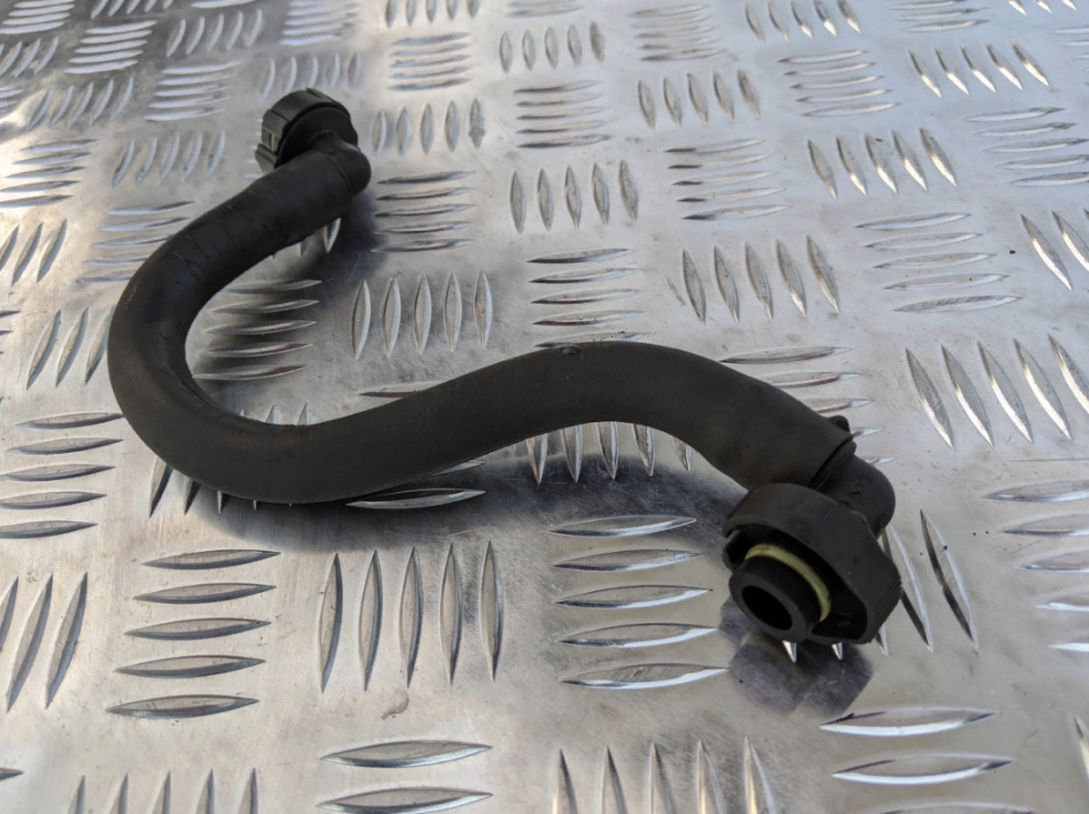 1948014 Трубка корпуса топливного фильтра DAF XF 106 Euro 6 2000526 Львів - зображення 1