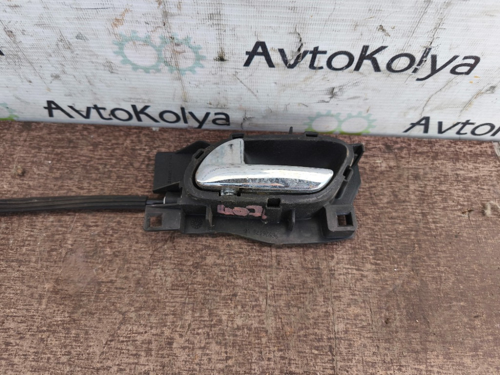 Ручка двери задняя левая внутренняя Peugeot 407 2004-2011 (96926178) Ковель - зображення 1