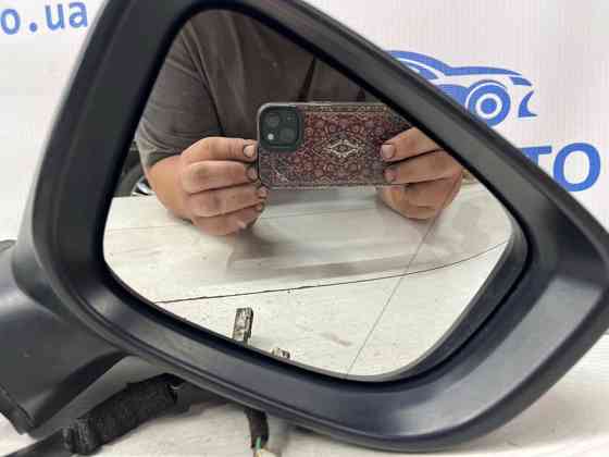 Зеркало правое Mazda 3 BM 2.2 DIESEL 2013 (б/у) Киев