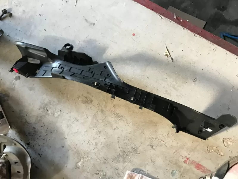 Бу накладка порога Renault Megane 3, 633140072, 156045912, 00257691 левого заднего , универсал. Кропивницький - зображення 2