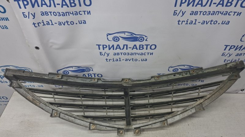 Решетка радиатора SsangYong Actyon CJ 2.0 DIESEL D20DT 2005 (б/у) Київ - зображення 5