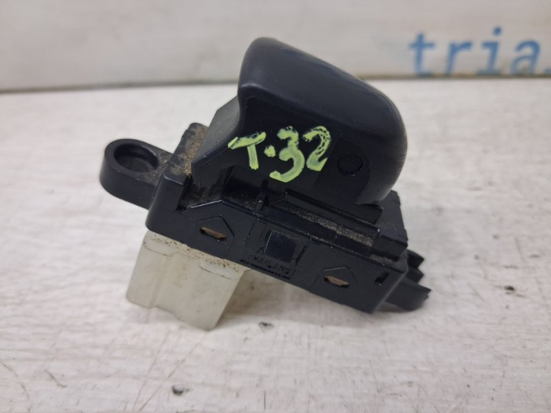 Кнопка стеклоподъемника Nissan X-Trail 2014-2021 254114CE0A (Арт. 84079) Київ - зображення 1