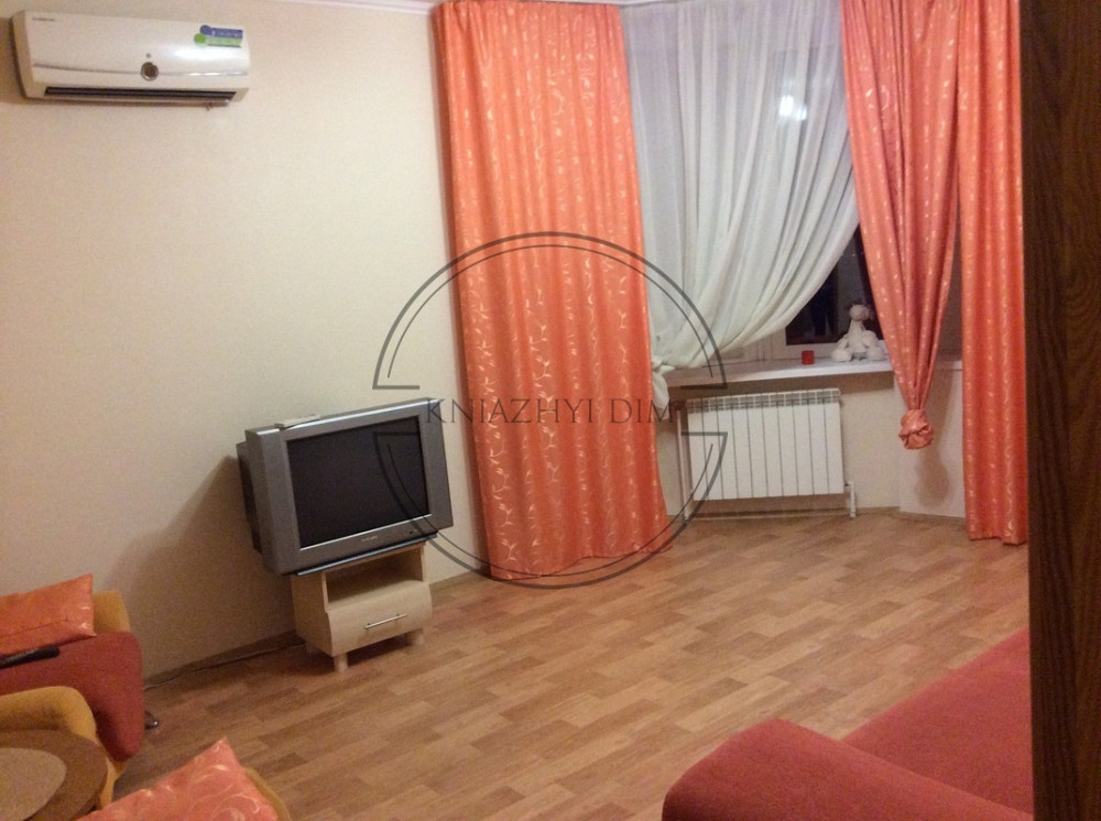 Відмінна 2-кімнатна квартира. Вул. Степана Руданського. Код об'єкта № 1158689 Київ - зображення 1