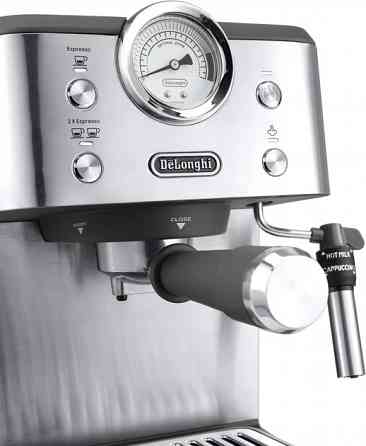 Кофеварка рожковая Delonghi Linea Classic EM450.M 1325 Вт серебристая Київ