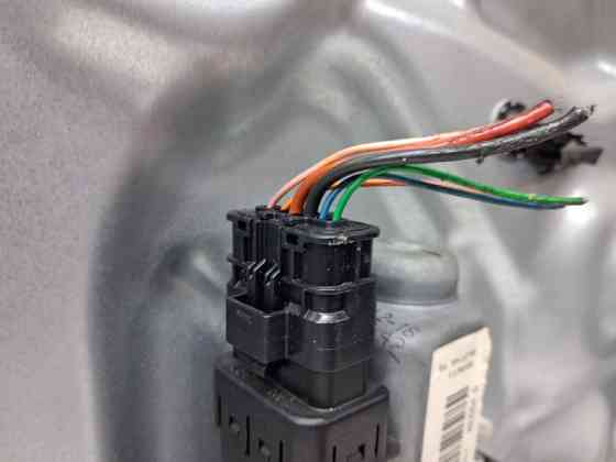 Стеклоподъемник передний правый Kia Ceed ED 1.6 DIESEL D4FB 2006 (б/у) Киев