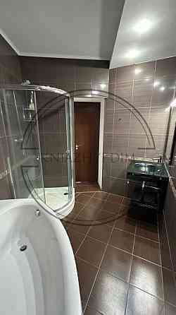 Оренда 2-кімнатної роздільної квартири в центрі Бучі. № 11200758 Киев